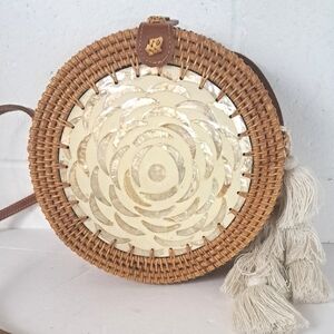 Circle Woven Round Purse With Mother Of Pearl Shell Inlay Pattern And Tassel